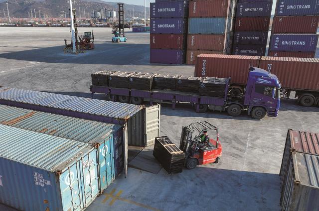 上合物流集散中心預(yù)計(jì)年?duì)I收1.5億，公路國(guó)際貨物運(yùn)輸代理成核心引擎